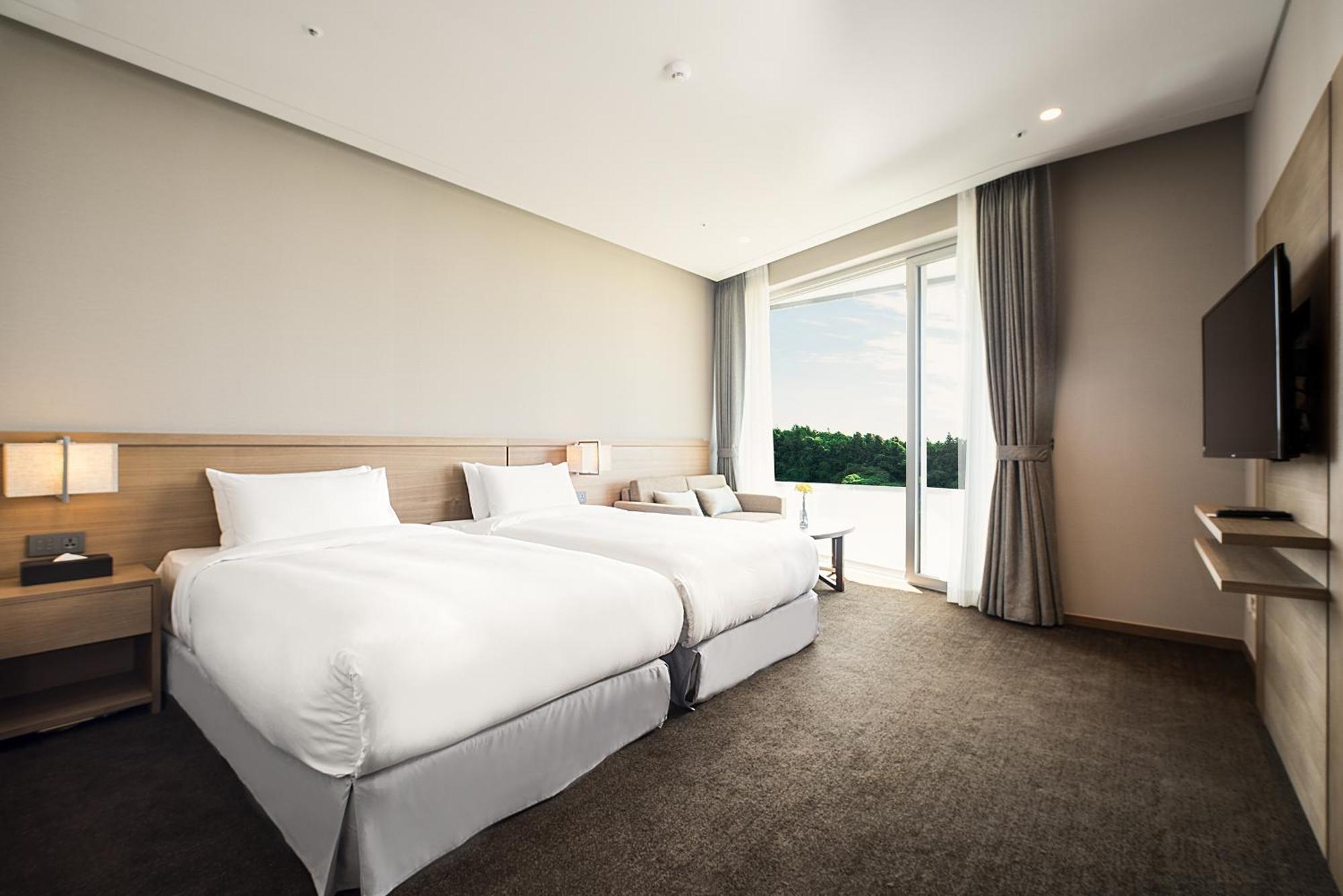 Hidden Cliff Hotel And Nature Seogwipo Esterno foto