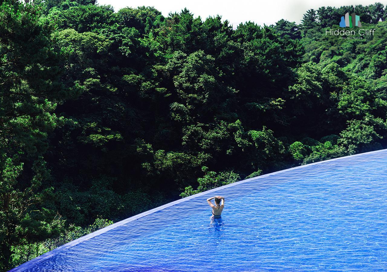 Hidden Cliff Hotel And Nature Seogwipo Esterno foto