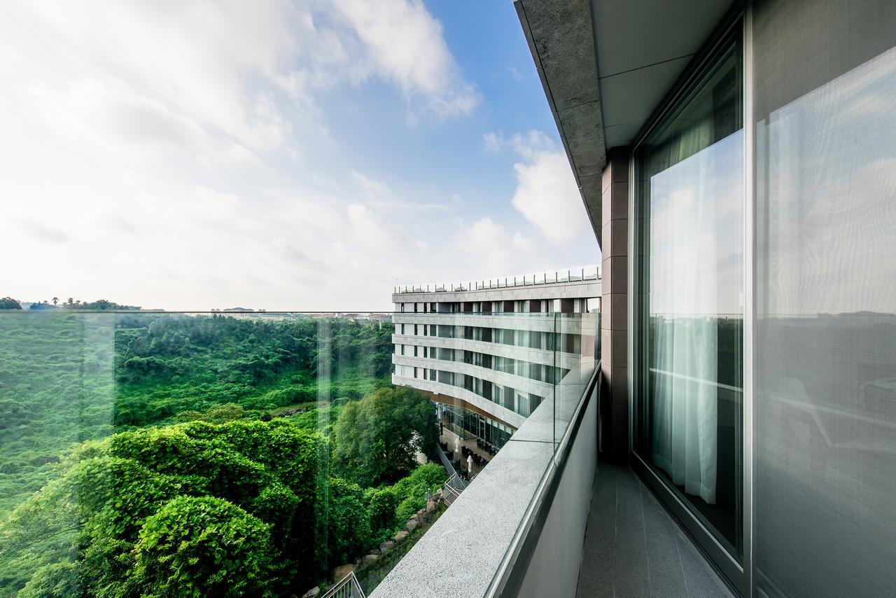Hidden Cliff Hotel And Nature Seogwipo Esterno foto